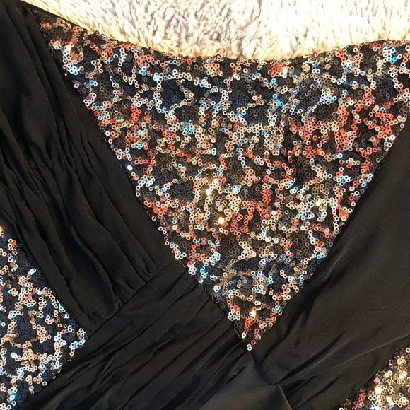 Curvy Black Mini Sequin Tube Bodycon Party Dress - Picture 3 of 4